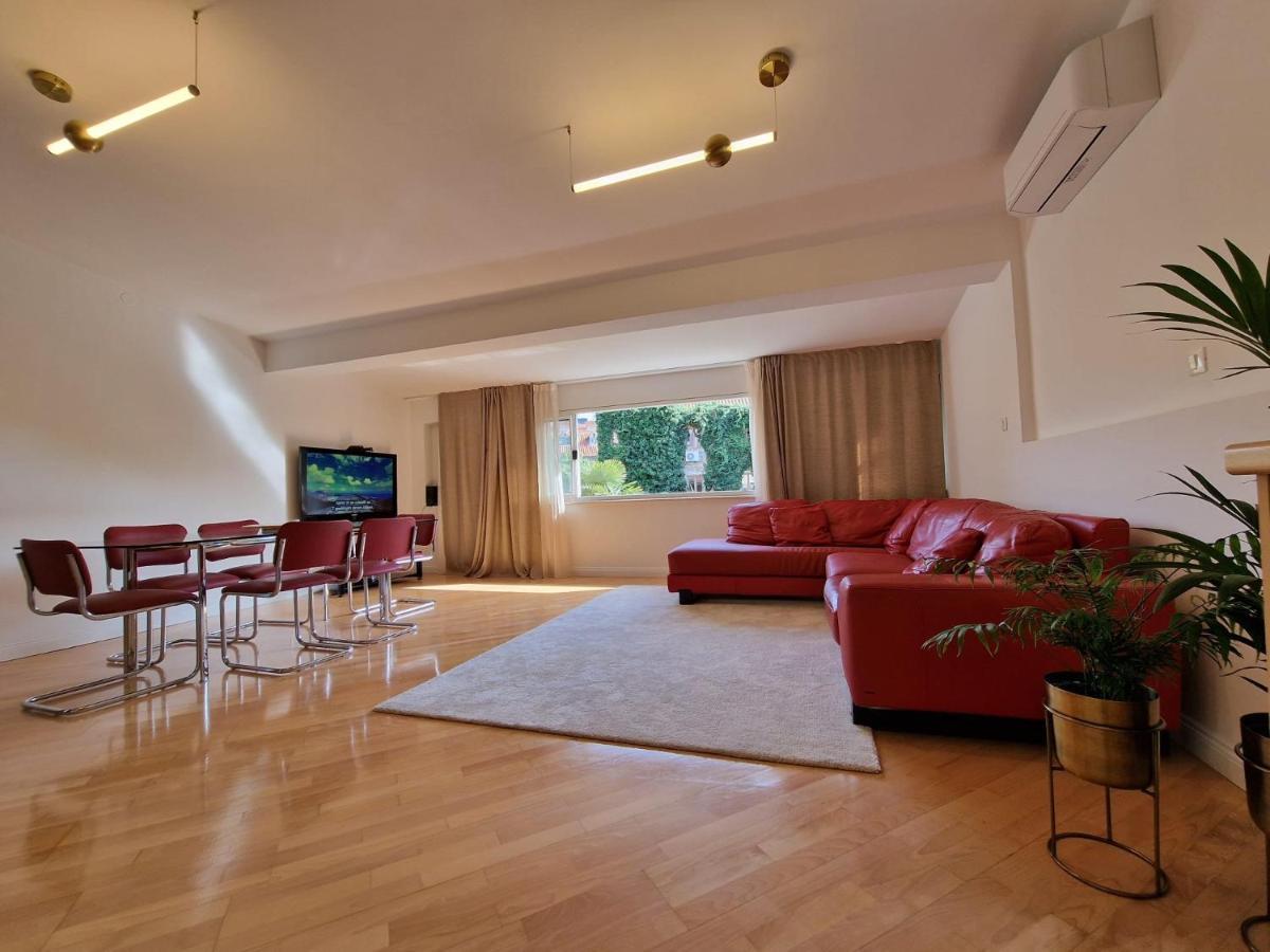 Guest house Laura 2*